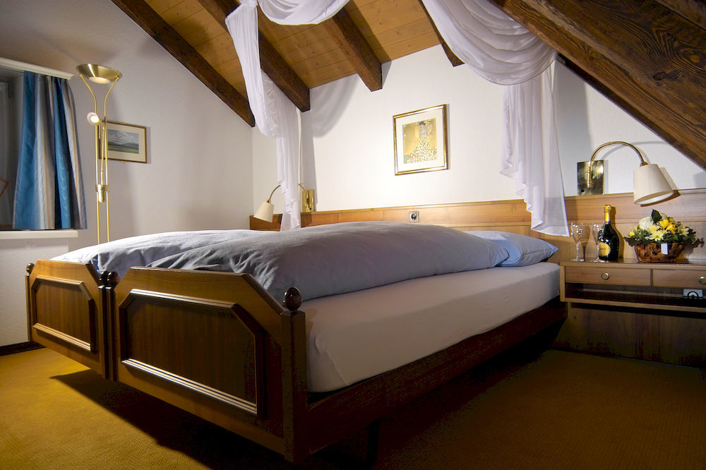 Boutique-Hotel Sonne Бремгартен Екстериор снимка