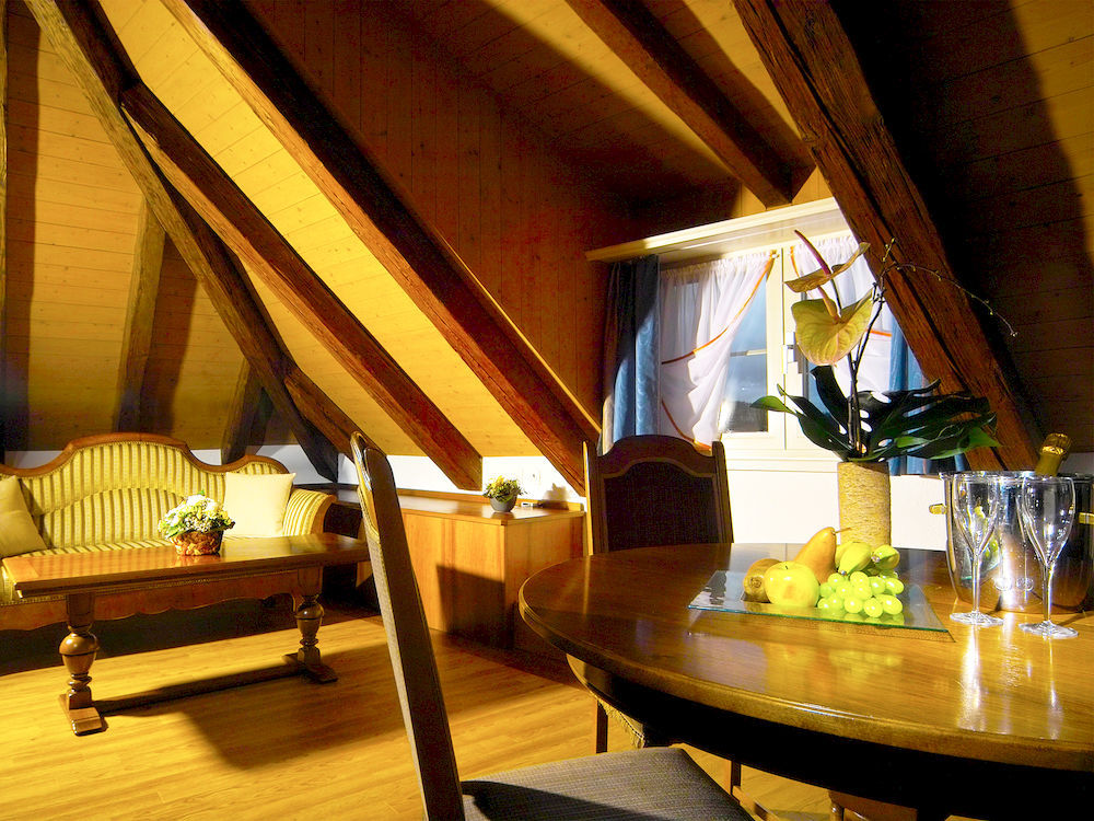 Boutique-Hotel Sonne Бремгартен Екстериор снимка